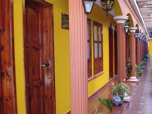 Hotel Arcos Del Carmen San Cristóbal de Las Casas Extérieur photo