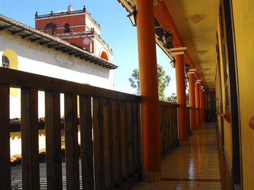 Hotel Arcos Del Carmen San Cristóbal de Las Casas Extérieur photo